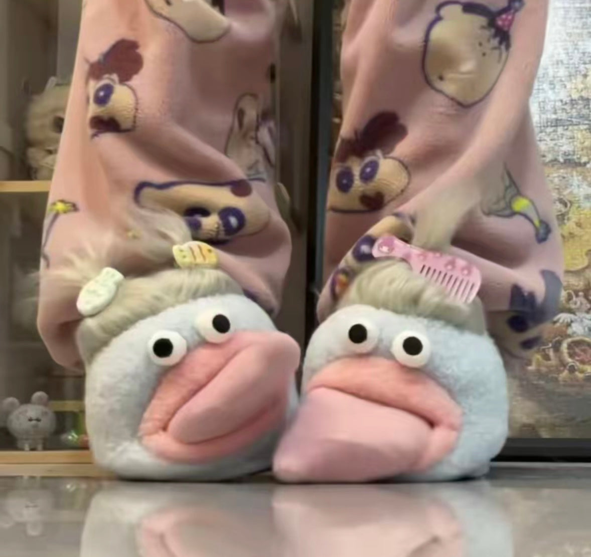 Big Mouth Monster Plush Slippers – Fuzzy Winter House Slippers