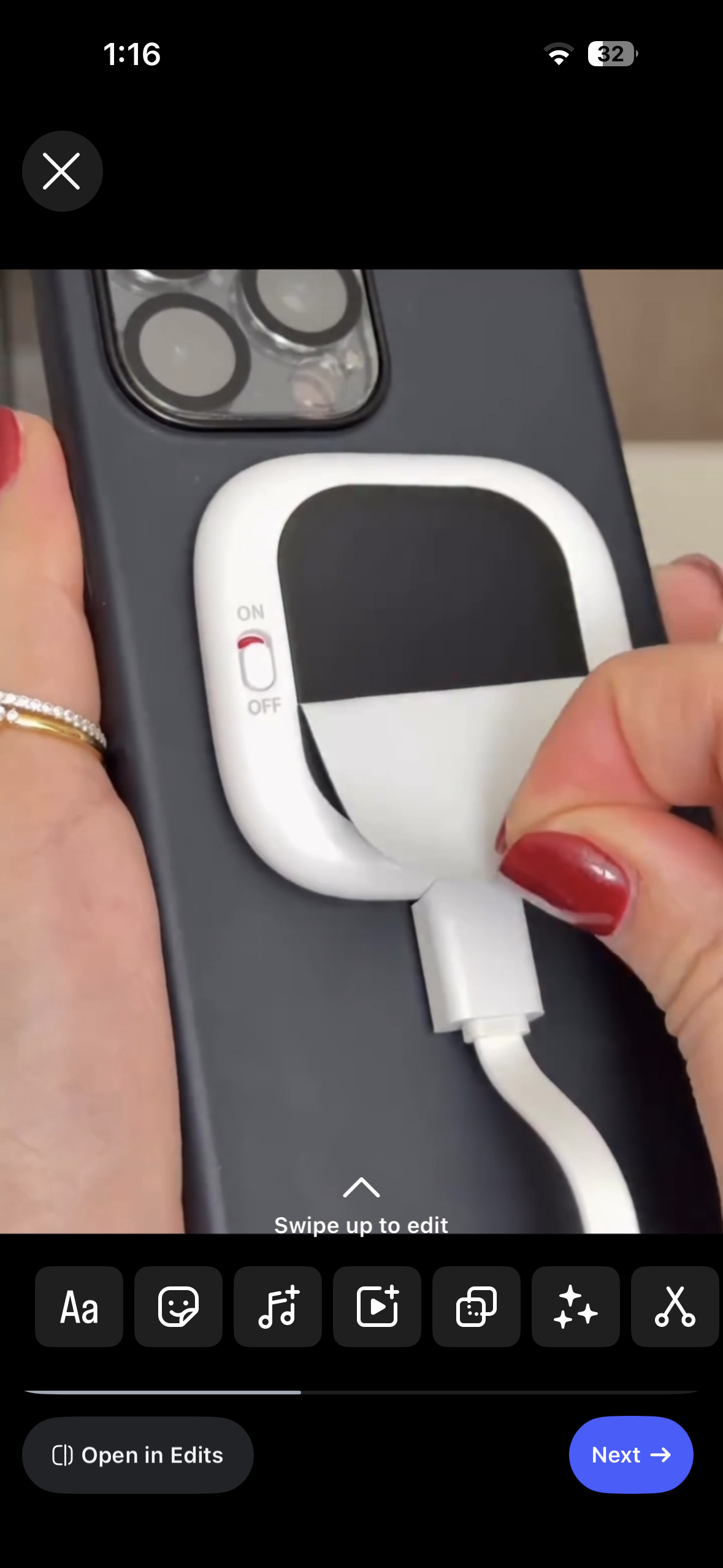 Founist Mini Magnetic Back Screen for iPhone 5-17 – Vlog & Selfie Display Tool