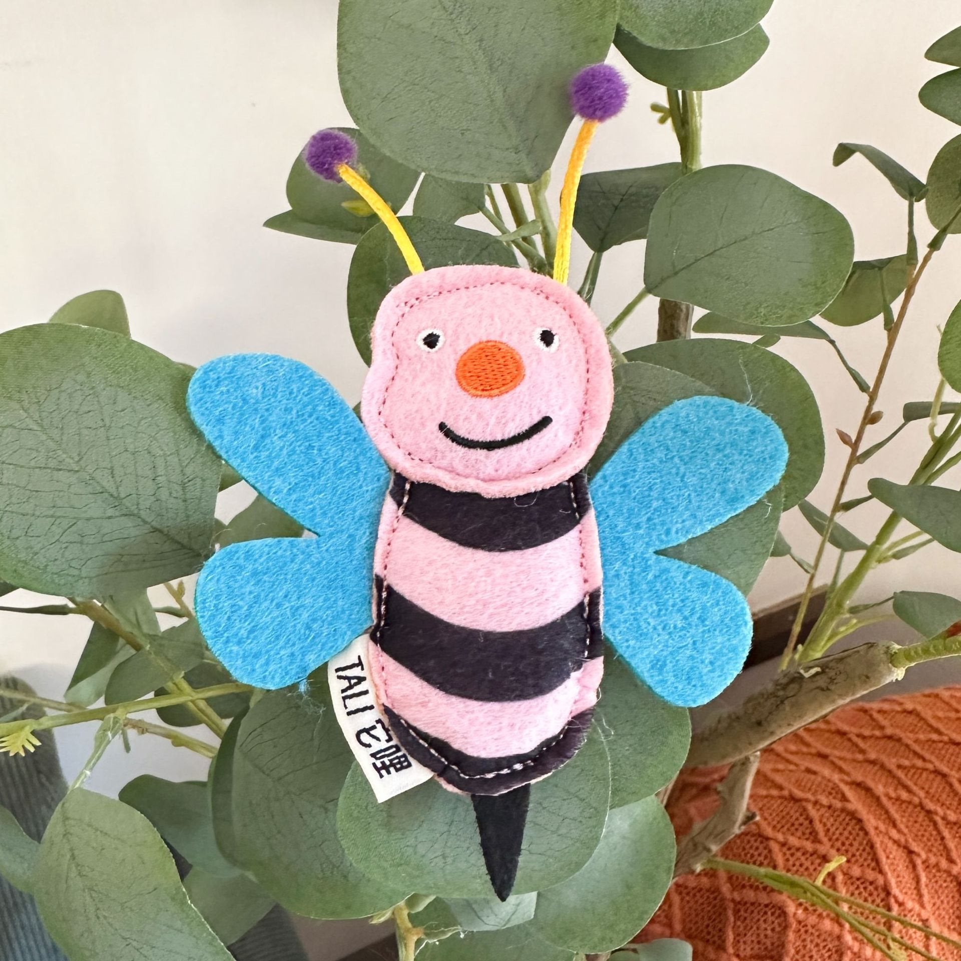 Ladybug Cat Molar Cockroach Toy - Cutier Store