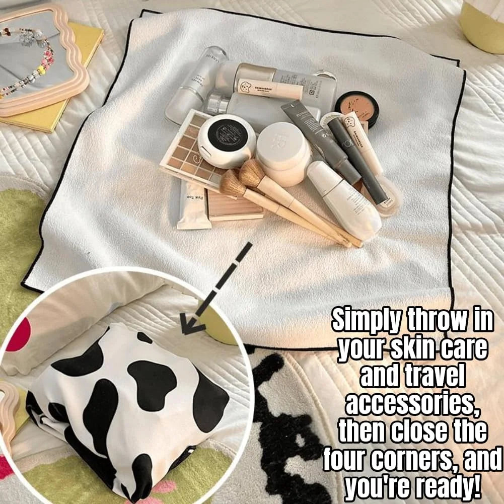 Cute Pet Grooming Wrap Cloth – Multi-Functional Velcro Cat Wrap & Travel Cosmetic Organizer - Cutier Store