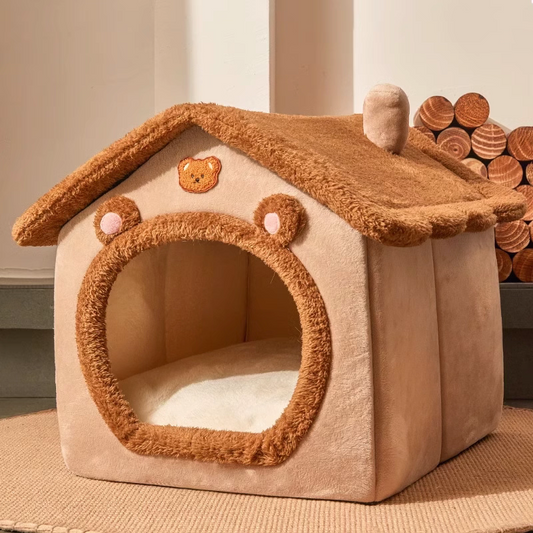 Luxury Winter warm and cozy cat house