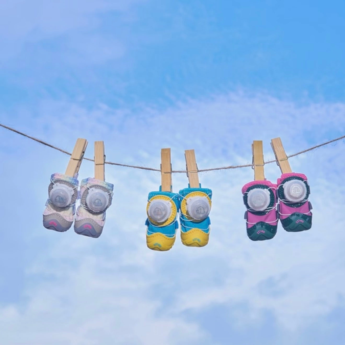 LED Light-Up Winter Dog Shoes - Visibility & Warmth (4 Pcs)