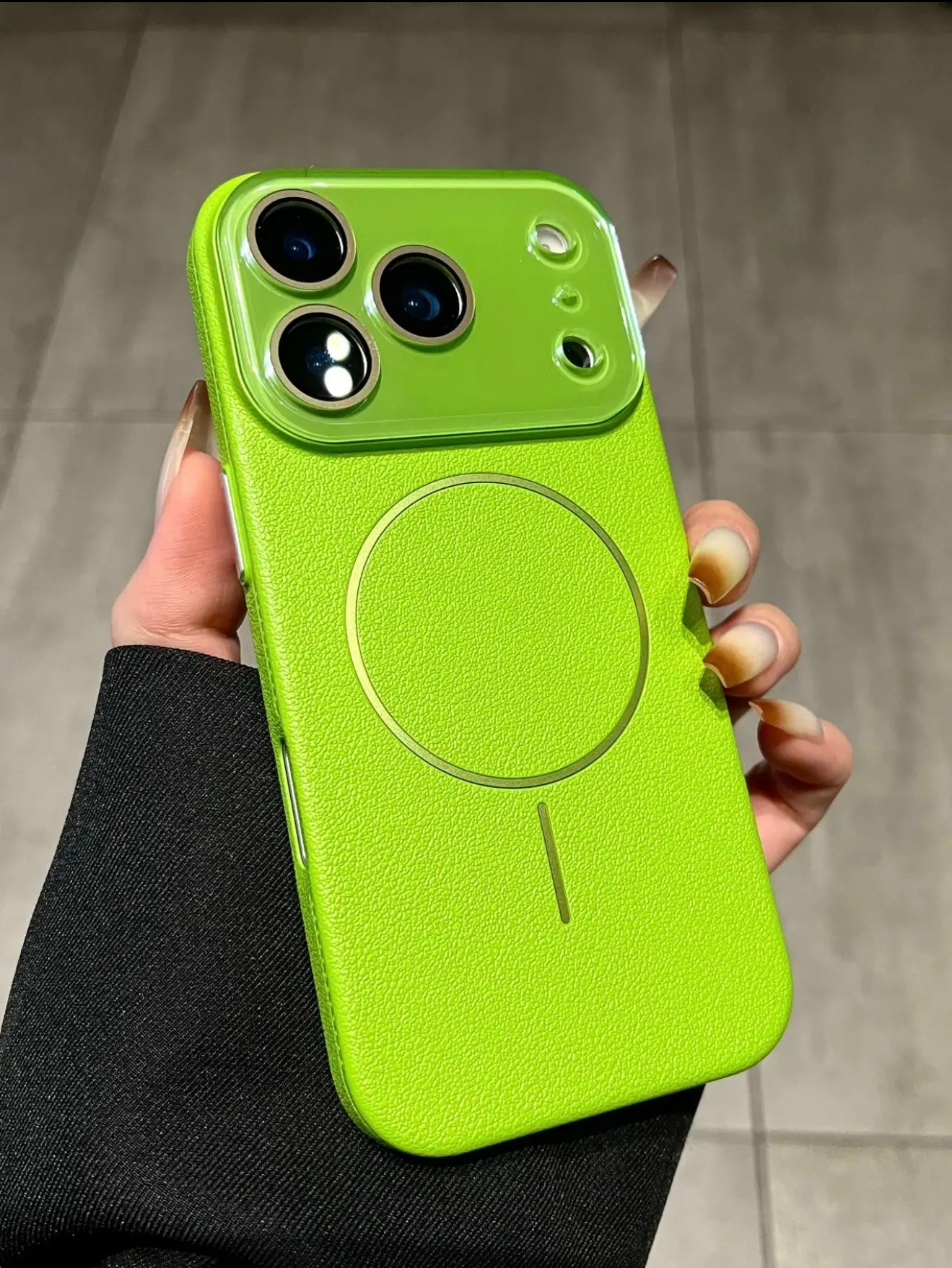 MagSafe Crystal Litchi Grain Case