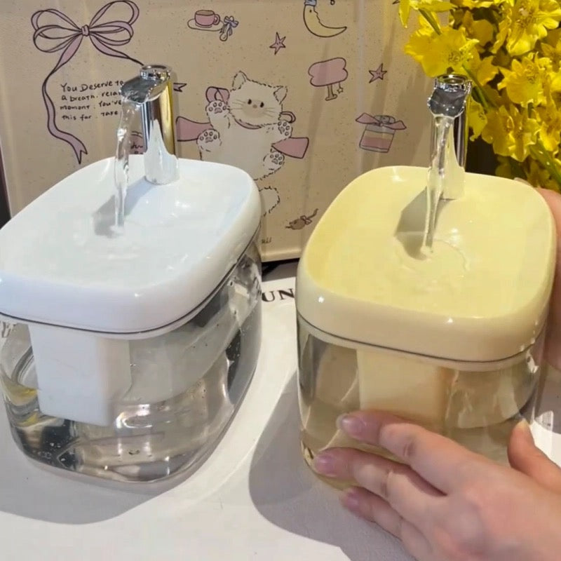 Warm pet water dispenser