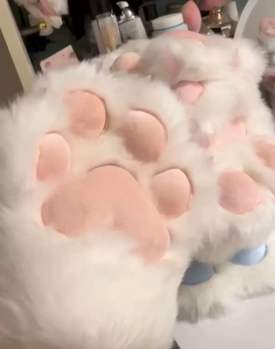 Cute Plush Paw Glove