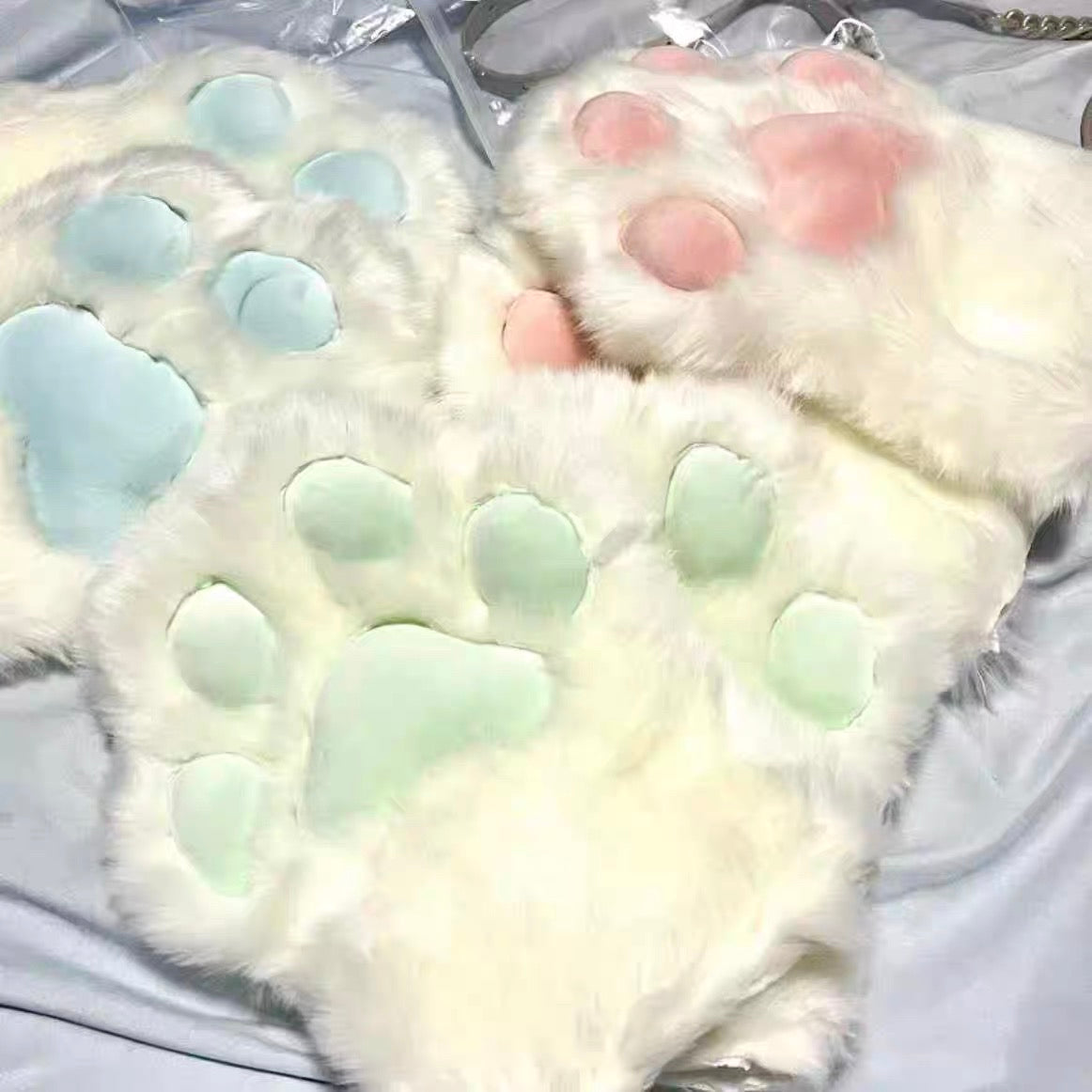 Cute Plush Paw Glove