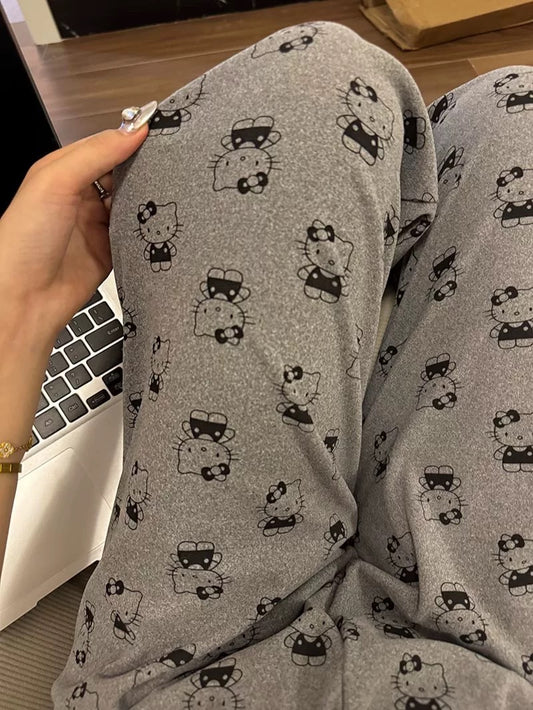 Autumn and winter warm and soft velvet warm pajamas women's trousers cute KT cat loose casual home pants outdoor wear for a walk