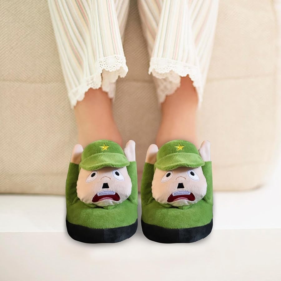 Plush cute cartoon slipper