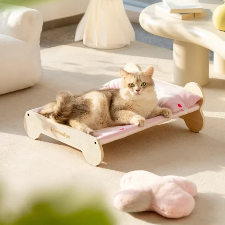 Cat luxury Wooden Bed