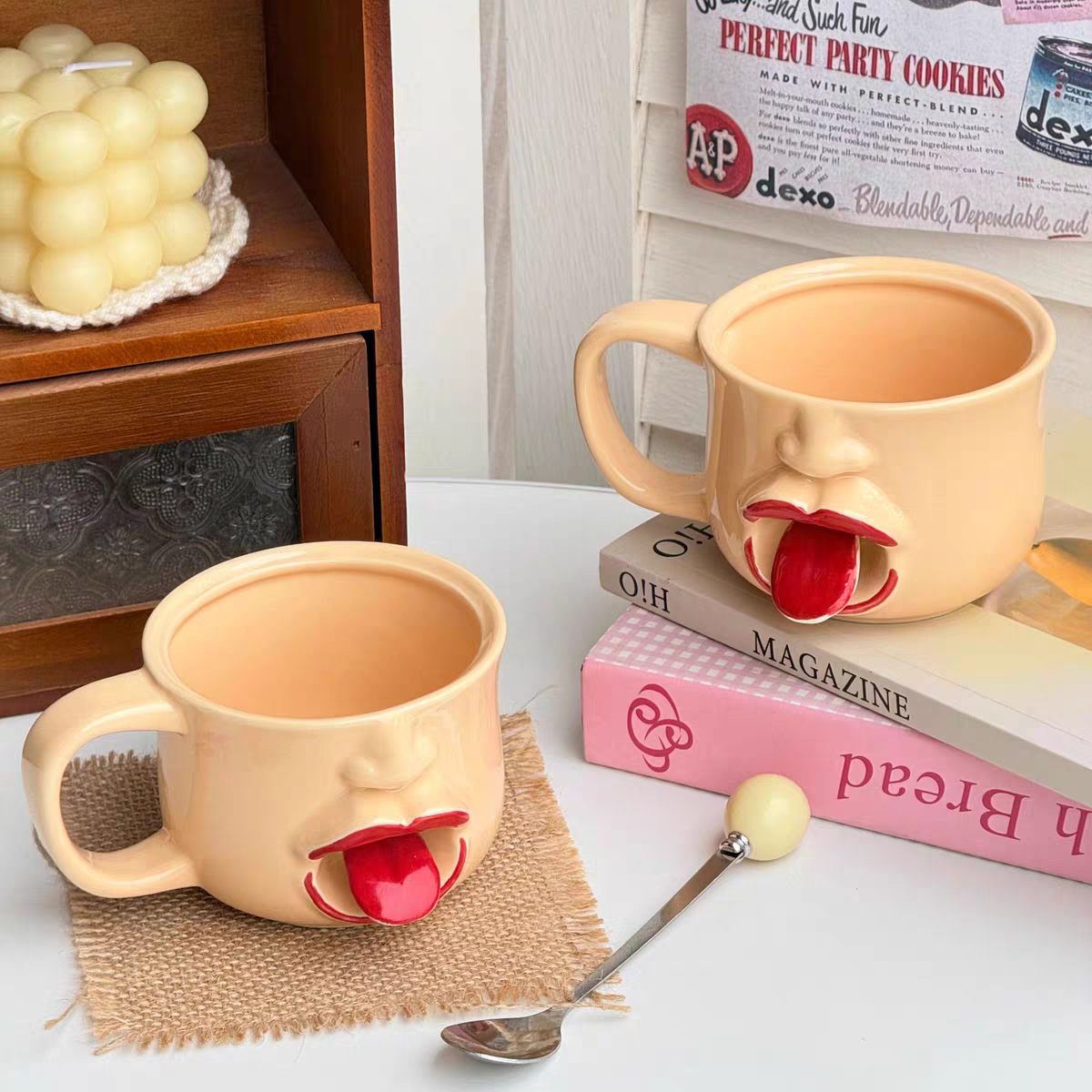 Open tongue cup