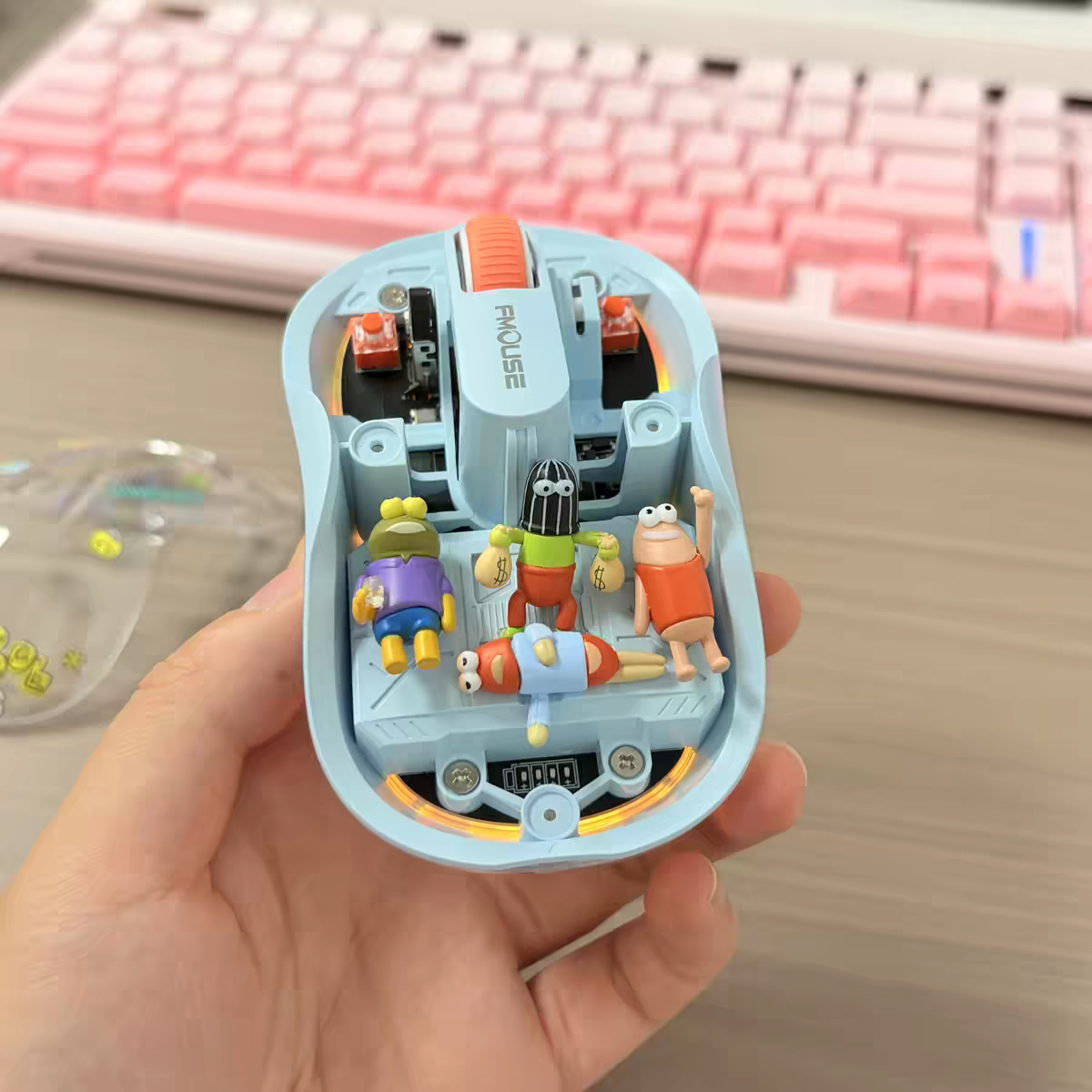 Clear SpongeBob Wireless Mouse with Mini Cartoon Toys