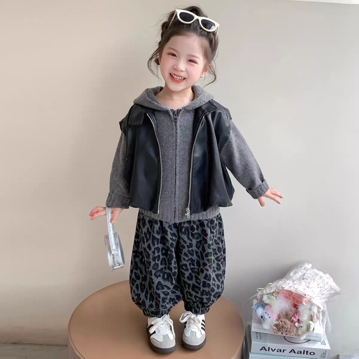 Girls 2026 Fall Winter 3-Piece Outfit Set | Warm Plush Fashion Clothes for Toddlers & Kids